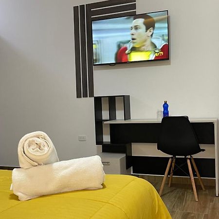 Sara Hotel Ibarra Bagian luar foto