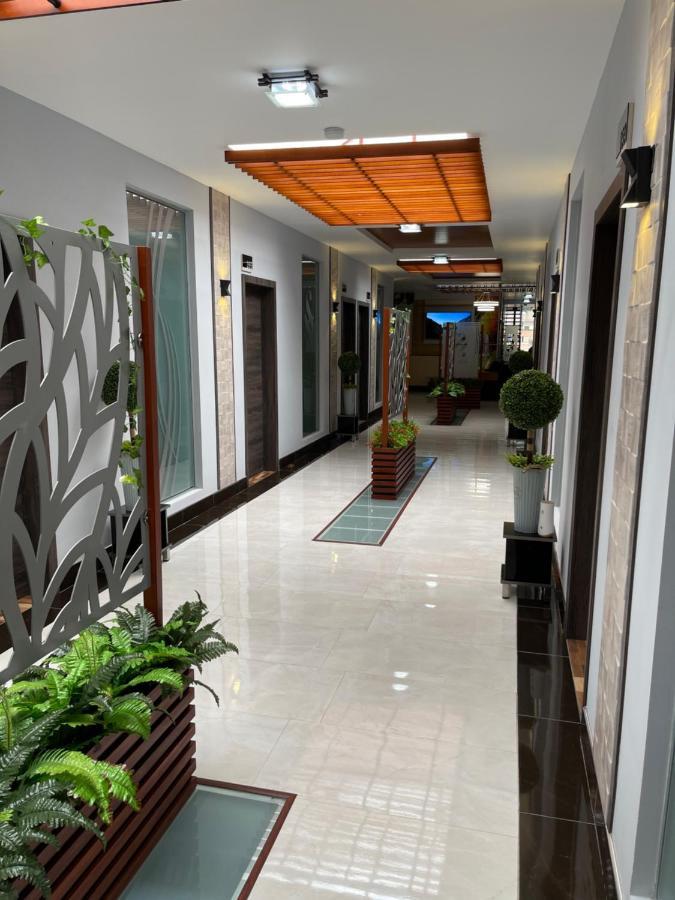 Sara Hotel Ibarra Bagian luar foto